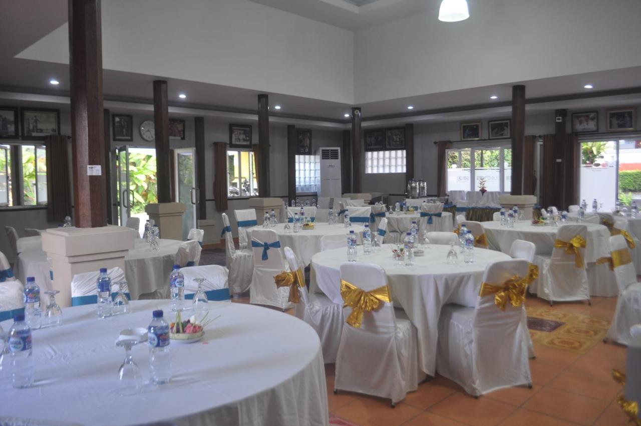 Dewi Sinta Hotel And Restaurant Tanah Lot Exteriör bild